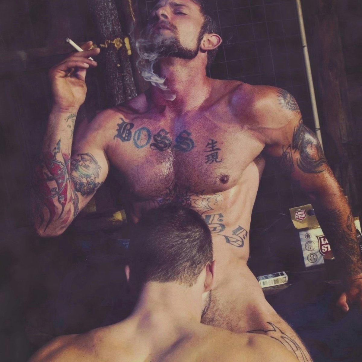Horny smoker 39K😈🇧🇷 (@hortovers) on Twitter photo 