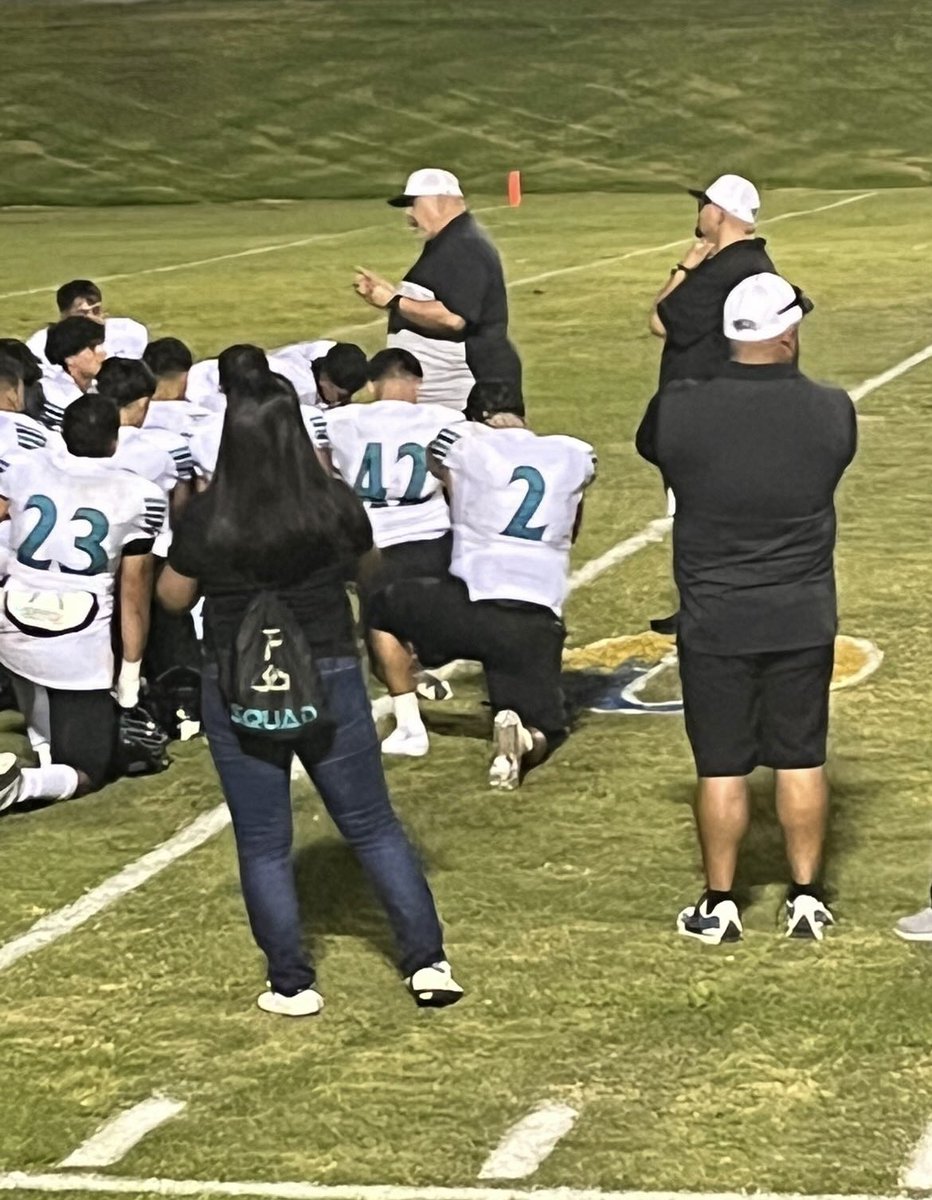 EmilianoHerrej2's tweet photo. Yesterday we took on our first league match of the year… came out on top and had 8 tackles, 2 assists, 1 tackle for loss with a combine of 11 tackles &
1 sack, 1FF, 1FR. #makeithappen2 https://t.co/cvCC5UfN5u