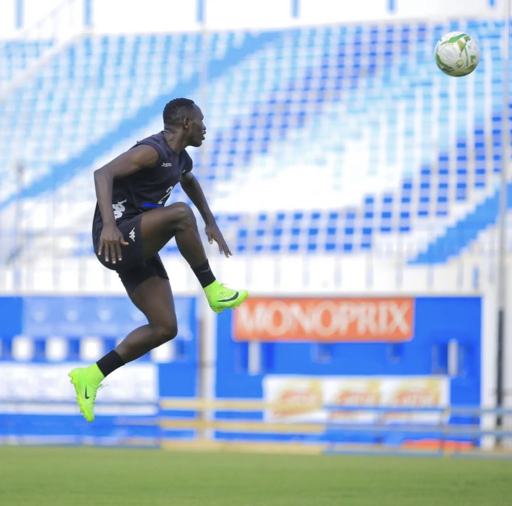 imfuraluc01's tweet photo. #CAFCL | #USMAPR 

APR FC yakoze imyitozo ya nyuma kuri Stade Mustapha Ben Jannet y’i Monastir yakira abantu 20,000. 

APR FC izakirwa na Monastir kuri iki cyumweru mu mukino wo kwishyura 16H00 zo mu Rwanda. 

@bbfmumwezi 95.3 FM https://t.co/L16gpZTqHB