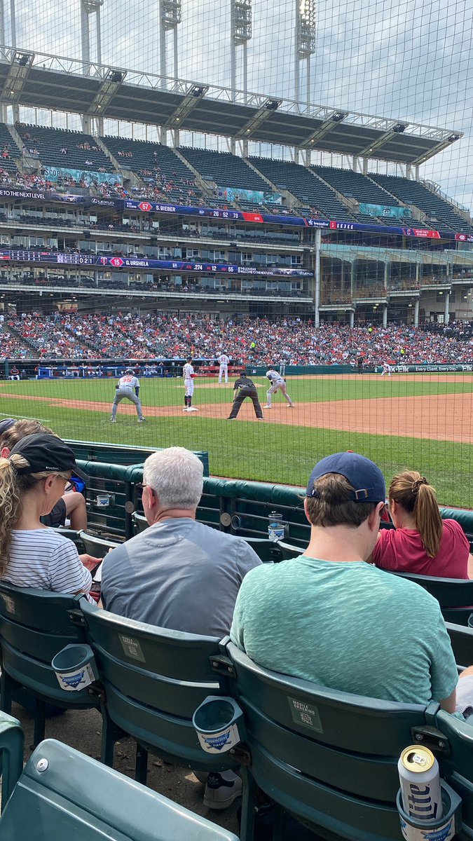 j_britten's tweet photo. @MeatSauce1 @TwinsGeek @PowerTripKFAN I’m here birthday buddy.  It’s over. https://t.co/2OAbrJktoG