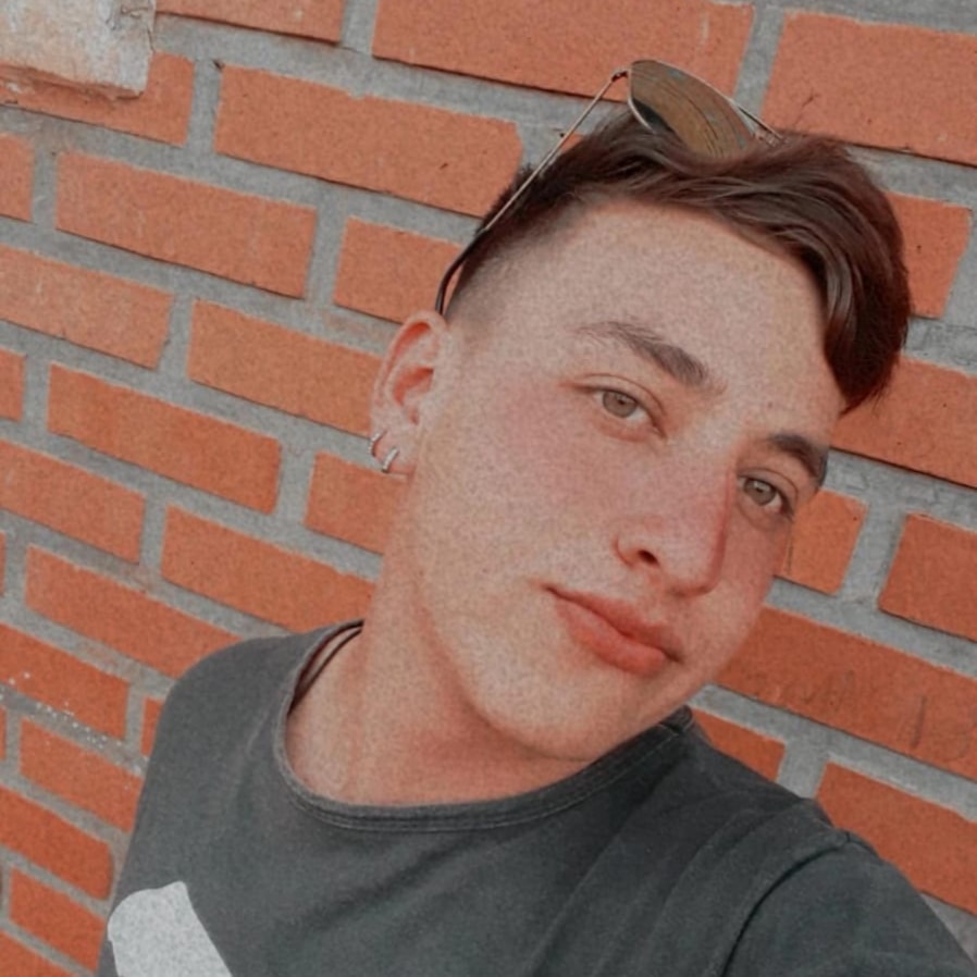 seer1794's tweet photo. #NuevaFotoDePerfil https://t.co/ZapwuDZUrc