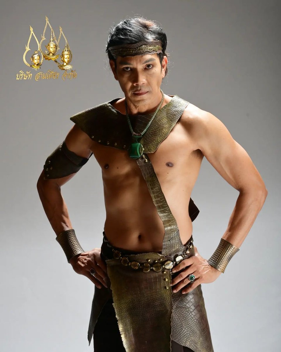 twintweetyyy's tweet photo. ชอบพี่ติ๊กลุคนี้มากกว่าพอผมยาวทาตัวเขียวนึกสัตว์ประหลาดมนุษย์คิงคอง
#ลูกผู้ชายชื่อไกรทอง https://t.co/e244tApPf6