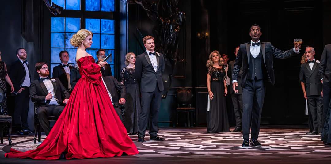 Last Night at <a href="/gohbelfast/">Grand Opera House, Belfast</a> for <a href="/NIOpera/">NorthernIrelandOpera</a> La Traviata. Been a great experience to play Gastone in this run. <a href="/noahsofficial/">Noah Stewart</a> <a href="/siobhanstagg/">Siobhan Stagg</a>