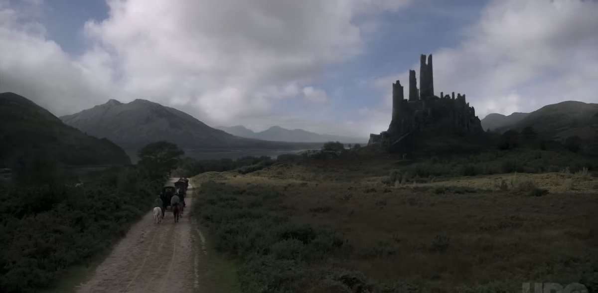 out of context house of the dragon on Twitter "HARRENHAL, the largest