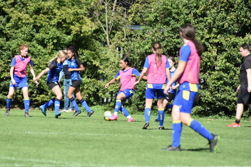 A great display from our U16s today in their season opener! They played really well, stepping up the performance even more in the second half and showed excellent teamwork throughout. #AFCW #COYD