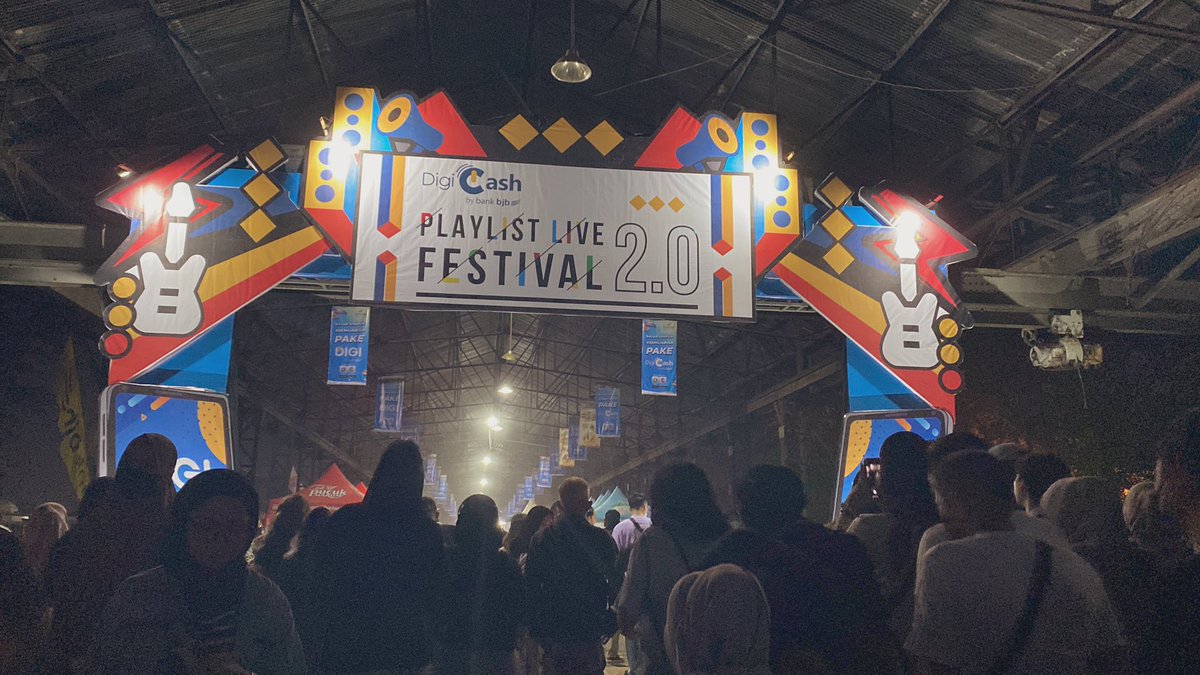 cleo not patra tweet media