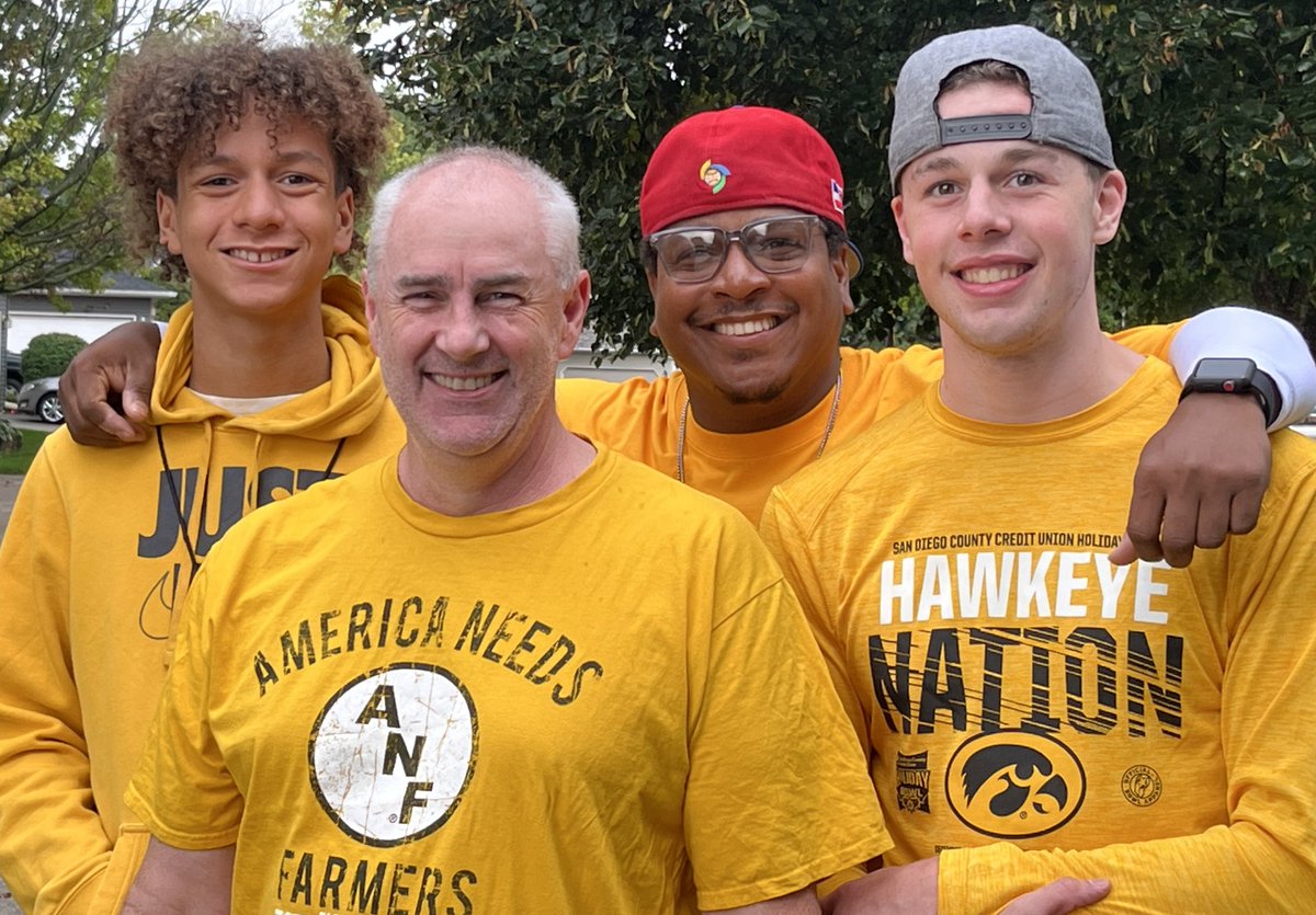 Lisa_Robertson5's tweet photo. Bringing our friends to their first Iowa game! Let’s go, Hawks! #FightForIowa https://t.co/0VKSvfFIml