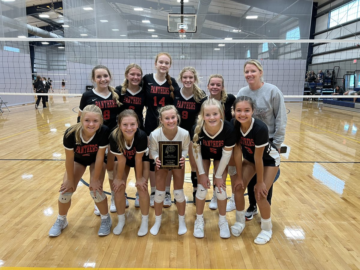 erieptownsports's tweet photo. FrVB: CHAMPIONS over Sterling 22-25, 25-12, 15-13! https://t.co/LEuJ0QYkik
