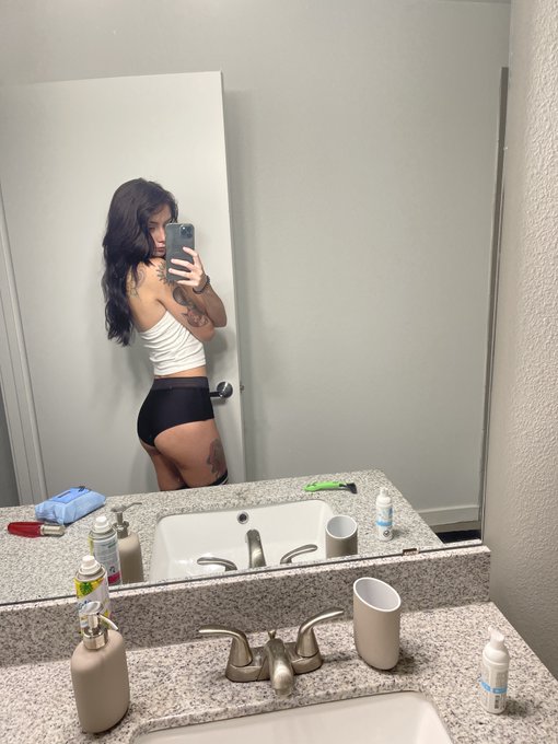 Any ass lovers? https://t.co/bdeFVV1dMo<a href="/tag/nnn"class="tags"><span>#nnn</span></a>