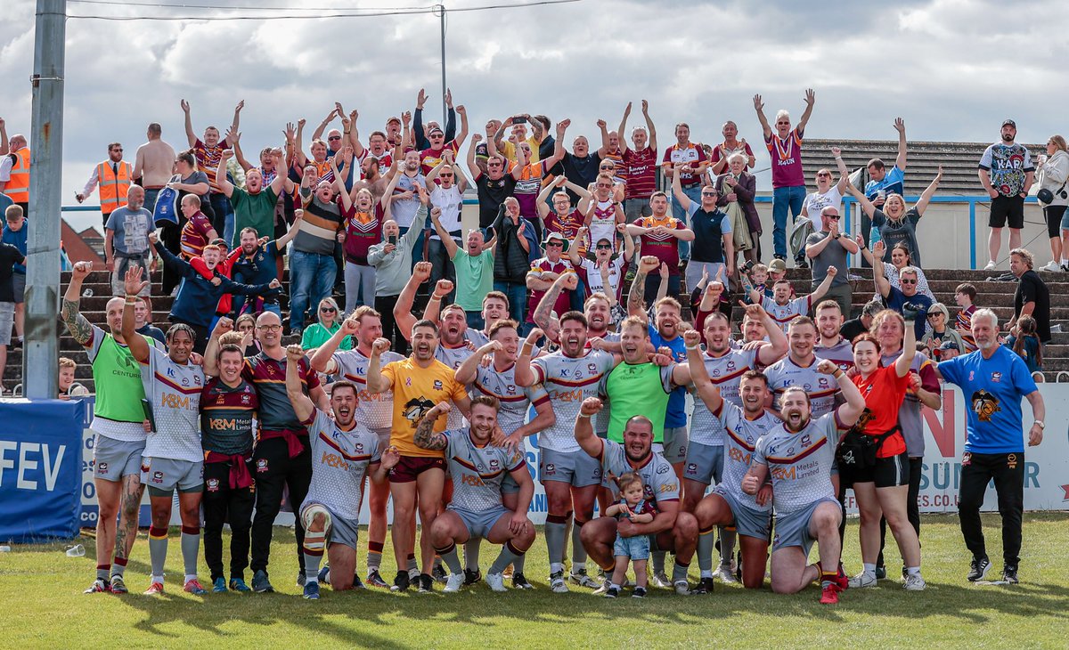 BISSA_'s tweet image. A BIG DAY TOMORROW 🙌 only a win will do!
Good luck to all the Batley players 
Let’s do this boys