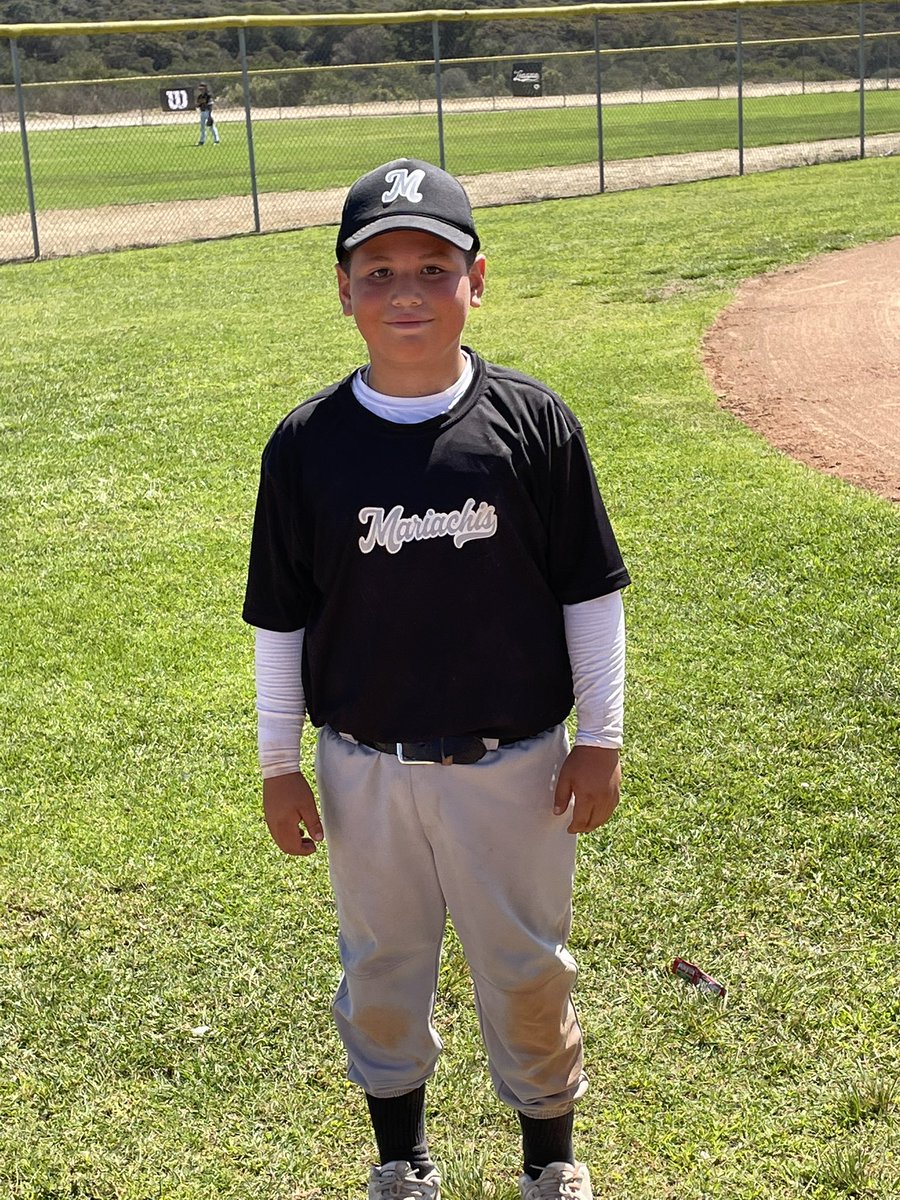 PoG: Efrain Chavez goes 3-3 with 4 RBIs for the Mariachis! Mariachis:13 Dodgers:3 #RAISETHESTANDARD <a href="/theLeague_CCYB/">The League by CCYB</a>