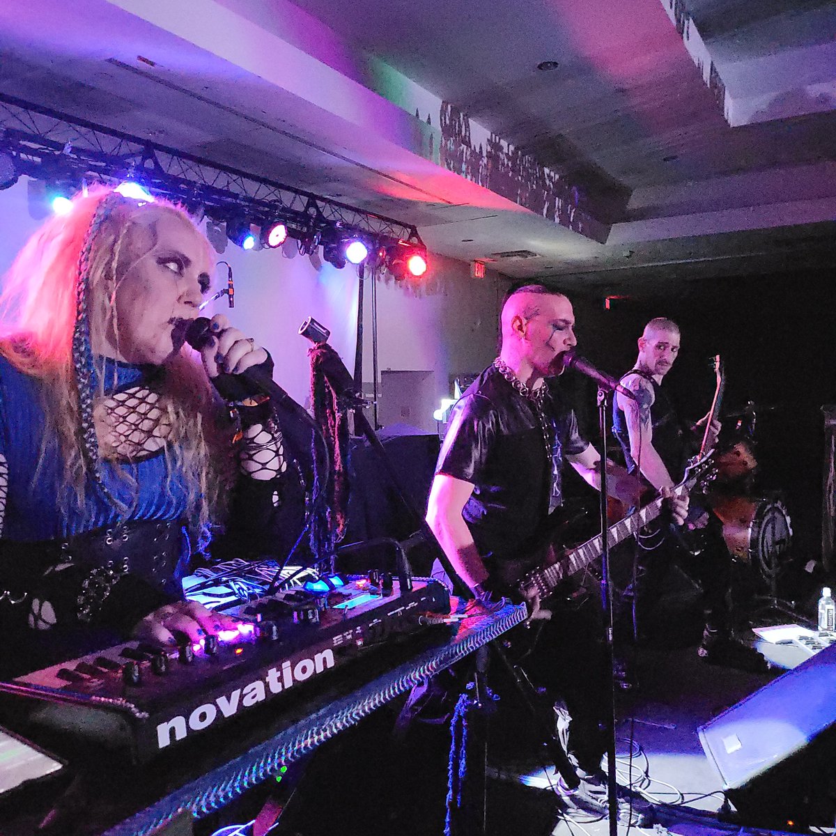 Xentrifuge's tweet photo. See @Xentrifuge LIVE October 8th, Teaneck, NJ 🤘🔹✖️
https://t.co/kFfIH1O0RU
#livemusic #industrialgoth #industrialmetal @CleopatraRecord https://t.co/OPi57hlFaR