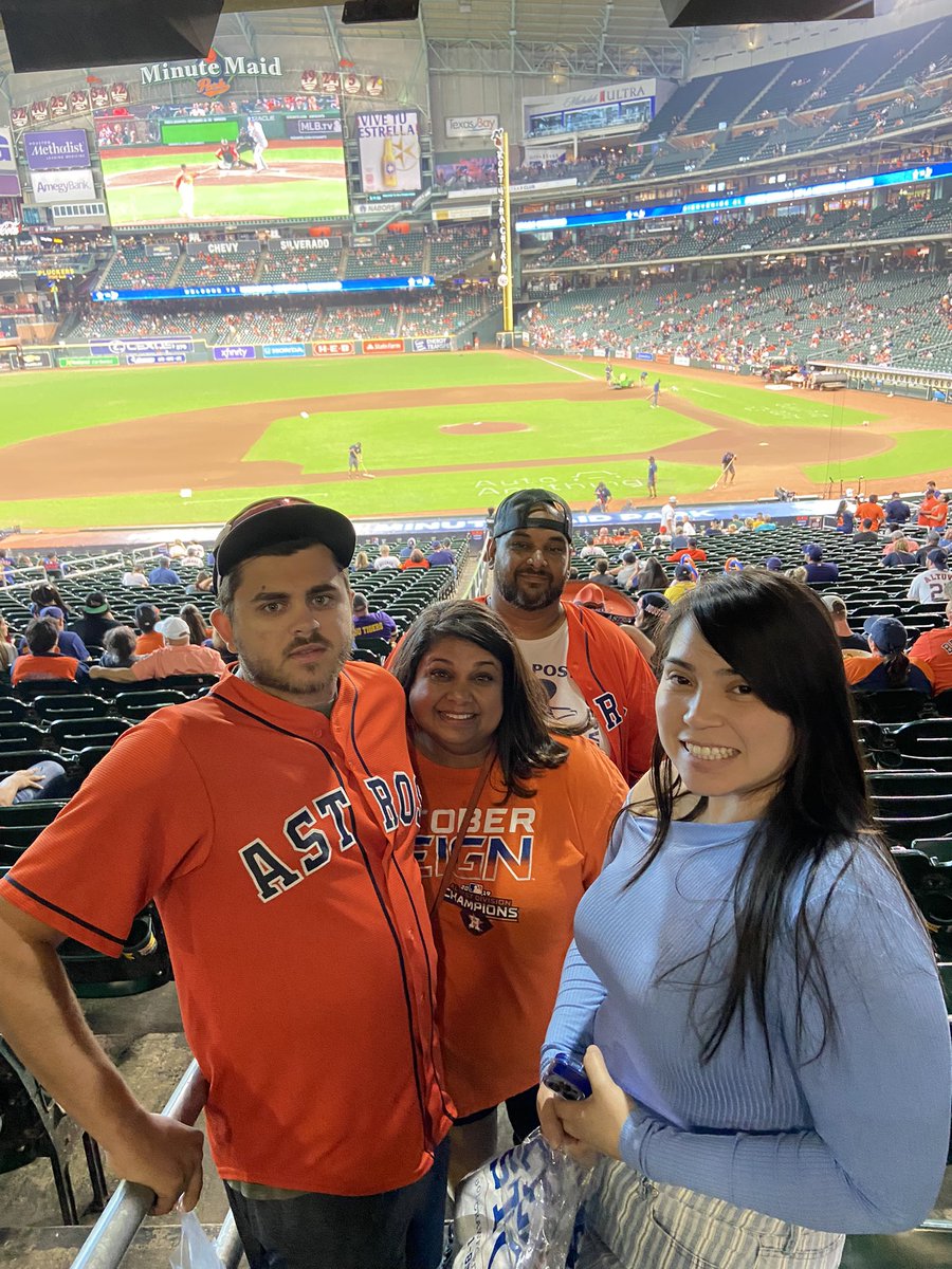 #LevelUp Gooooo ‘stros🧡💙🧡💙