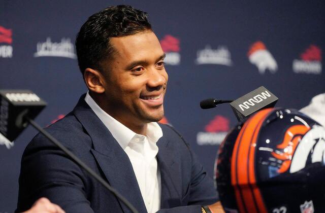RZSL_Insider's tweet photo. “They talked their trash and underestimated us, and we made them look like fools in the end. It always feels good to get a win against a division rival, but this one felt a little more sweet.” - Russell Wilson on 23-7 victory over the Raiders https://t.co/srNDNjPfQl