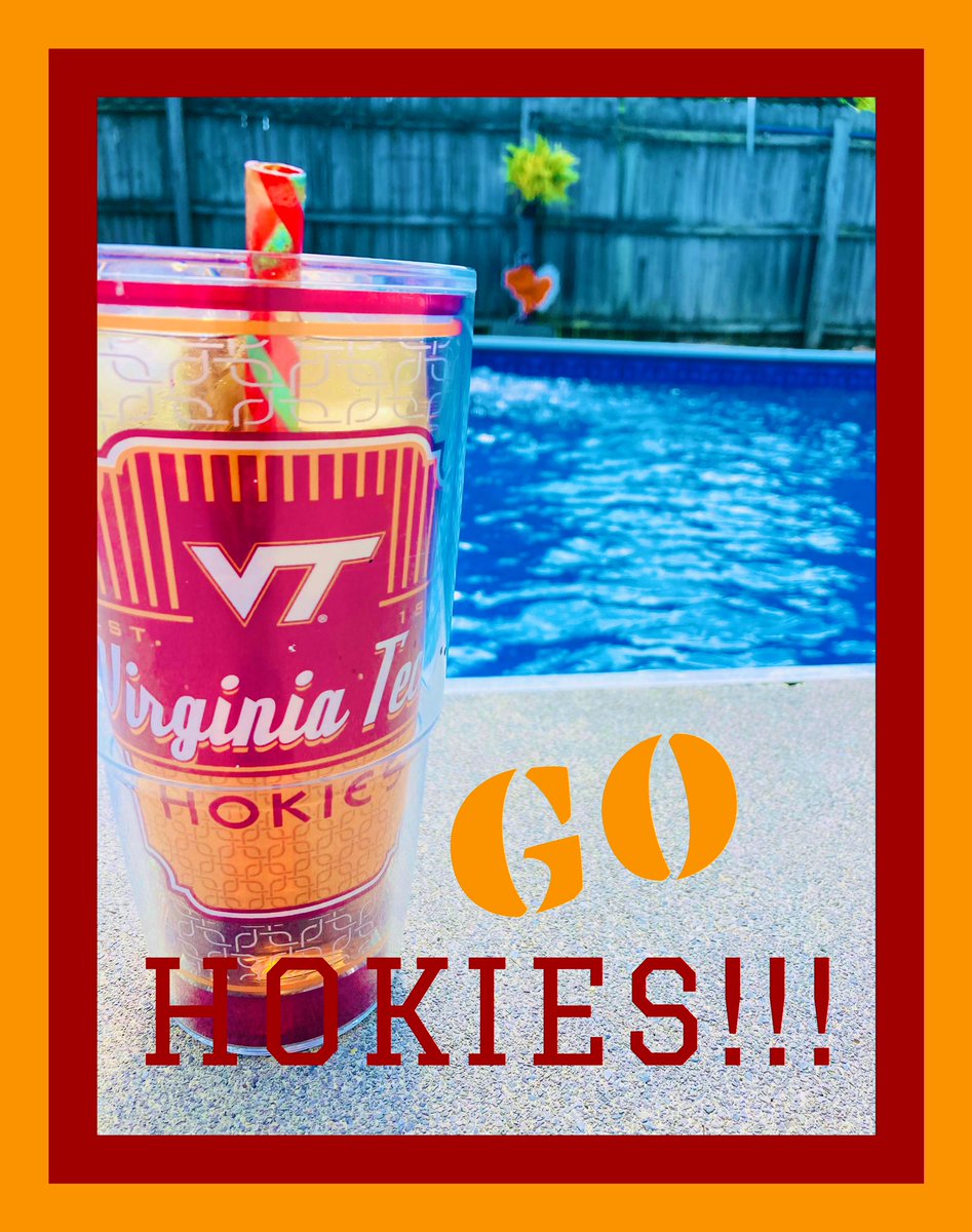 VickieMcKenna3's tweet photo. @HokiesFB ☝️❤️🧡🏈 @virginia_tech @vtnews @VT_alumni @HokiesSpirit #GoHokies #hokies #hokienation #nonebetter #loveVT @TechLunchPailD @vatechsports @VT_Mag #Hokies https://t.co/8YX6P5Q7SV