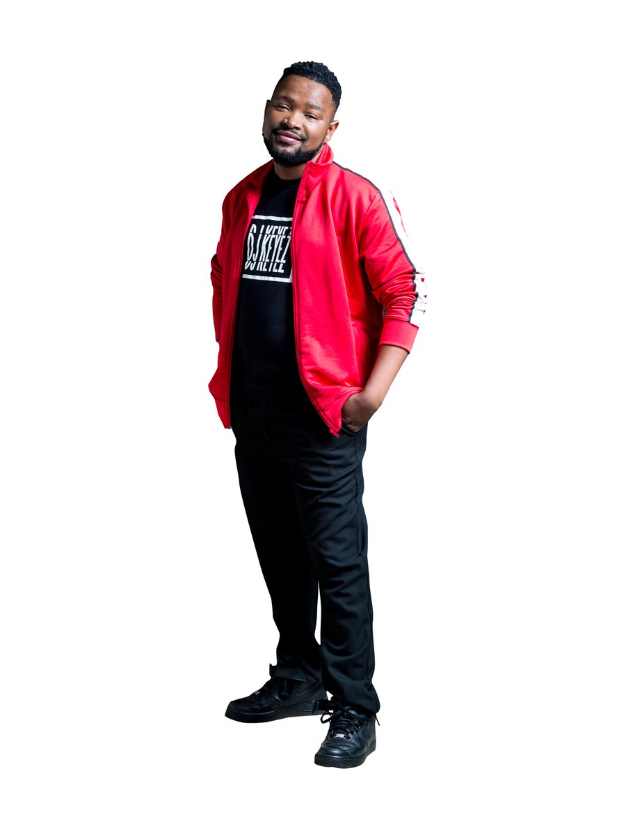 In the #WeekendClimax Mix 2nyt, we wrap it up with one of the coolest DJs, <a href="/djkeyez/">DJ Keyez 🤴🏾🇿🇦</a>. Taking us on a Yanos ride. Danko <a href="/sphectacula/">#UthandoKOTW</a> and <a href="/djnaves/">#KOTW</a>!
#KingsOfTheWeekendRadio