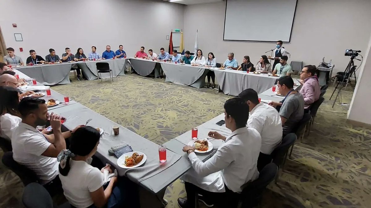 SCCOTCOLOMBIA's tweet photo. 🤝🏻 La SCCOT y la Seccional Norte de Santander - Cúcuta agradece a todos los participantes, conferencistas y aliados Estratégicos por sus asistencias y aportaciones académicas. 
¡Muchas gracias! 
#familiaSCCOT #Cúcuta #aliadosestratégicos #SCCOT #cursodeactualización #ortopedia https://t.co/Wa0NmrbMK9