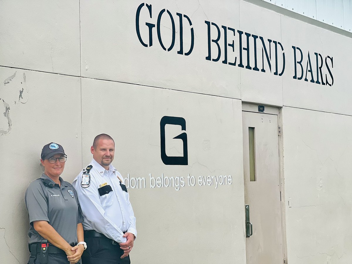 FL_Corrections's tweet photo. Today, @GodBehindBars reunified families at Hardee CI, creating special memories for the incarcerated. We thank volunteers &amp; staff for helping inmates reach their goals and fulfill the Department's mission. For info on volunteering with FDC, visit https://t.co/E9xR4OG0aV. https://t.co/pevynOZqyn