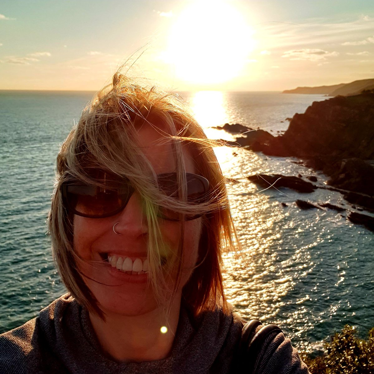 KentHandmade's tweet photo. Ilfracombe🌅
#Ilfracombe #Sunset #NorthDevon #MHHSBD https://t.co/lPY3Xjc3fR