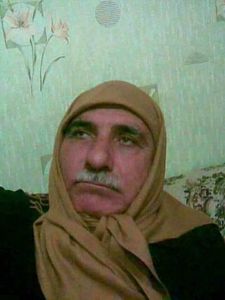 Beyler numaranızı almam 2 dk sürmez diyen kizlar temsili...