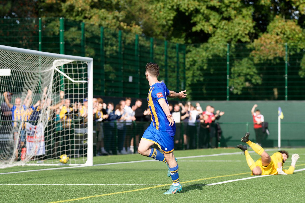 Basingstoke Town FC (@basingstoke_fc) on Twitter photo Fixture Date Change!
Our fixture with <a href="/TheCurfews/">(C)hertsey Town FC</a> has been moved from Tuesday 20 to Friday 23 September.
Friday night football 😍
#OurTownUnited Fixture Date Change!
Our fixture with <a href="/TheCurfews/">(C)hertsey Town FC</a> has been moved from Tuesday 20 to Friday 23 September.
Friday night football 😍
#OurTownUnited