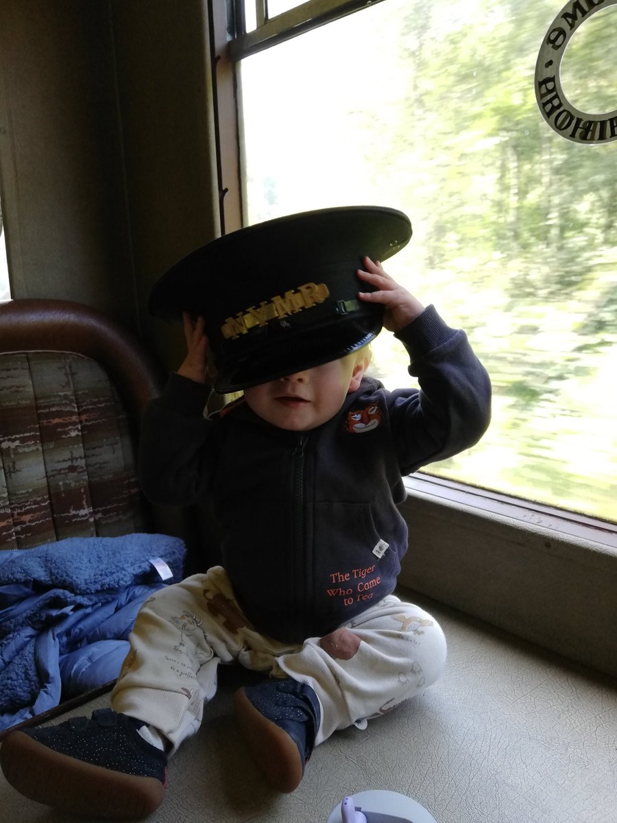 jaymz_hatstand's tweet photo. Had an absolutely lovely day out @nymr today, Seb very much enjoyed himself (as did we!) The staff were fantastic, friendly and helpful. It was great to see TVR 85 out already too, a most welcome surprise! #Yorkshire #Railways #ClassicSteam https://t.co/Ywj9yhpyyk