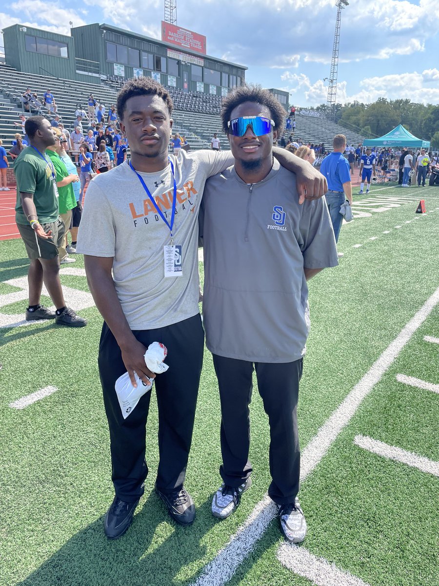sykadenn's tweet photo. Had a great time watching the game at Shorter University! Thanks for the invite @coachmorrison58 @theseusjack28 @LanierRecruits @RecruitGeorgia https://t.co/w3WMtOsTTp