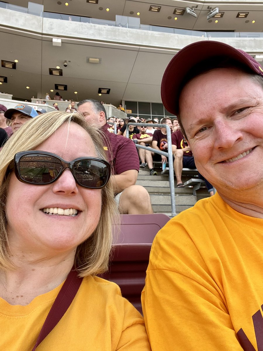 kkern68's tweet photo. Go Gophers! #gophergameday https://t.co/LOwUIjD9i3