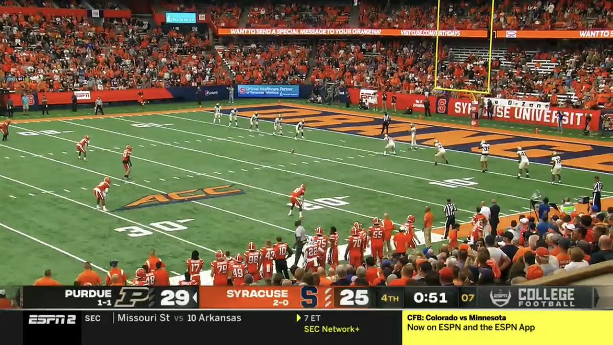 nocontextcfb's tweet photo. Man I Love Football https://t.co/ejb50bw3Kx