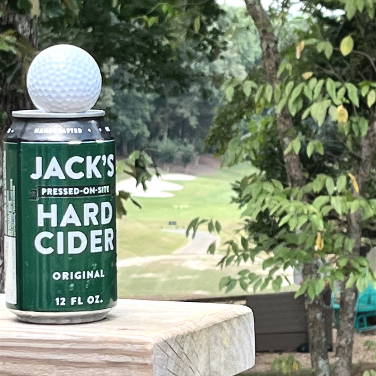 Golf anyone?  Don't forget your sunscreen and Jack's Hard Cider Original. 

#jackshardcider #pickcider #golfing #golf #drinkcider #drinkapples