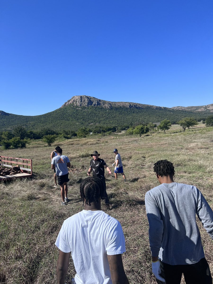 CUAggiesmbb's tweet photo. We had the opportunity to come out and lend a helping hand in Medicine Park at Camp Y’Shua         #BackTheAxe⛏ https://t.co/nDTxuYgdDB
