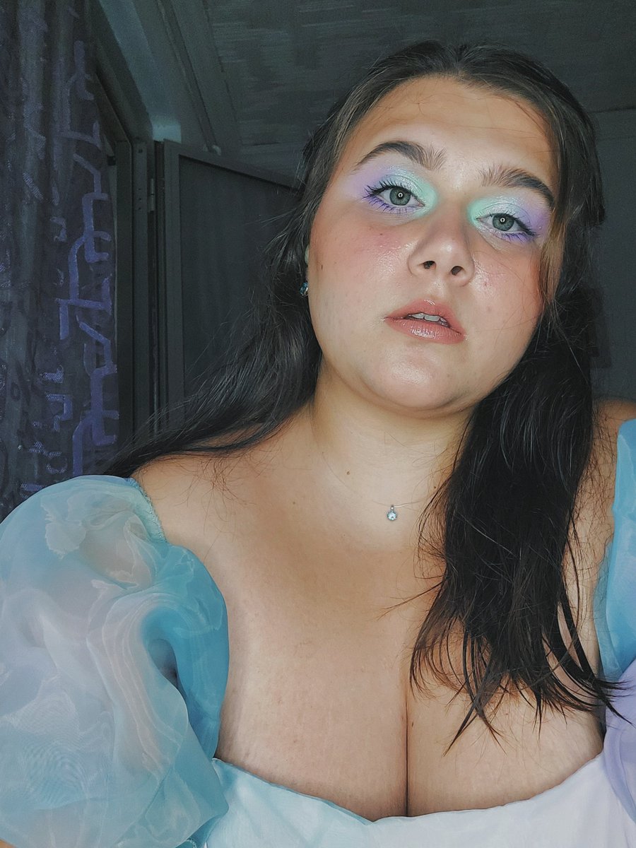 xsimplecreature's tweet photo. @beautybay @ veronicaemme / @ xjanuarybeauty on ig and xglowbaby on tiktok

Literally I've bought most of my beauty products on beauty bay 🥺💖 https://t.co/8d79eHcOXd