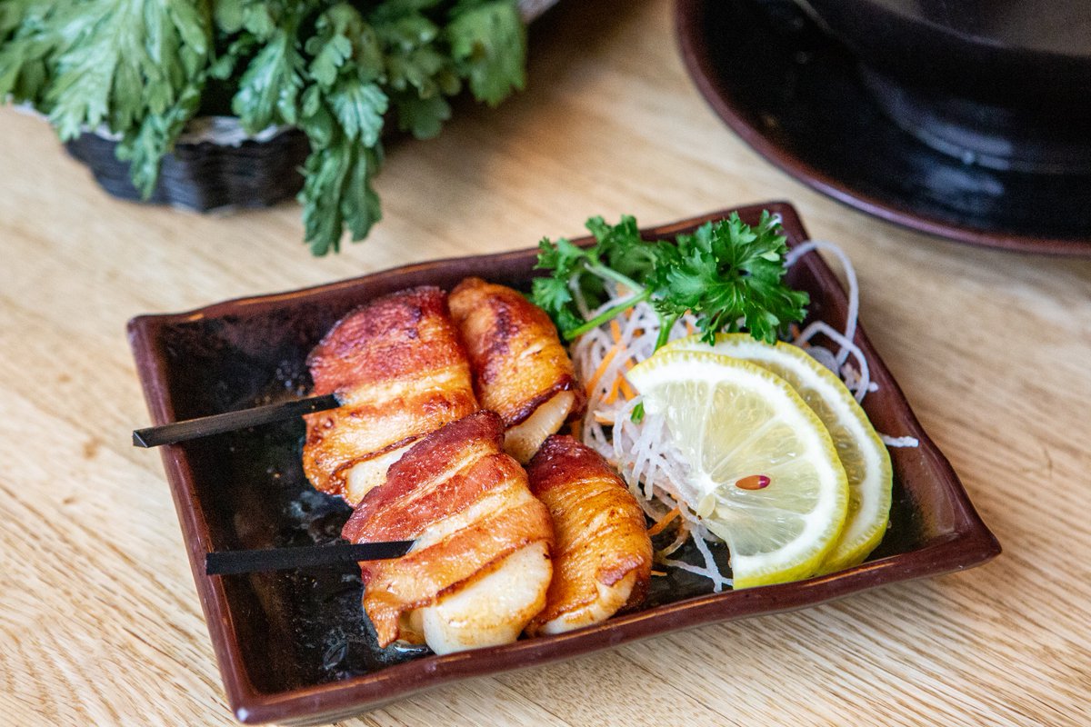 Bacon wrapped scallops, the appetizer of your dreams!