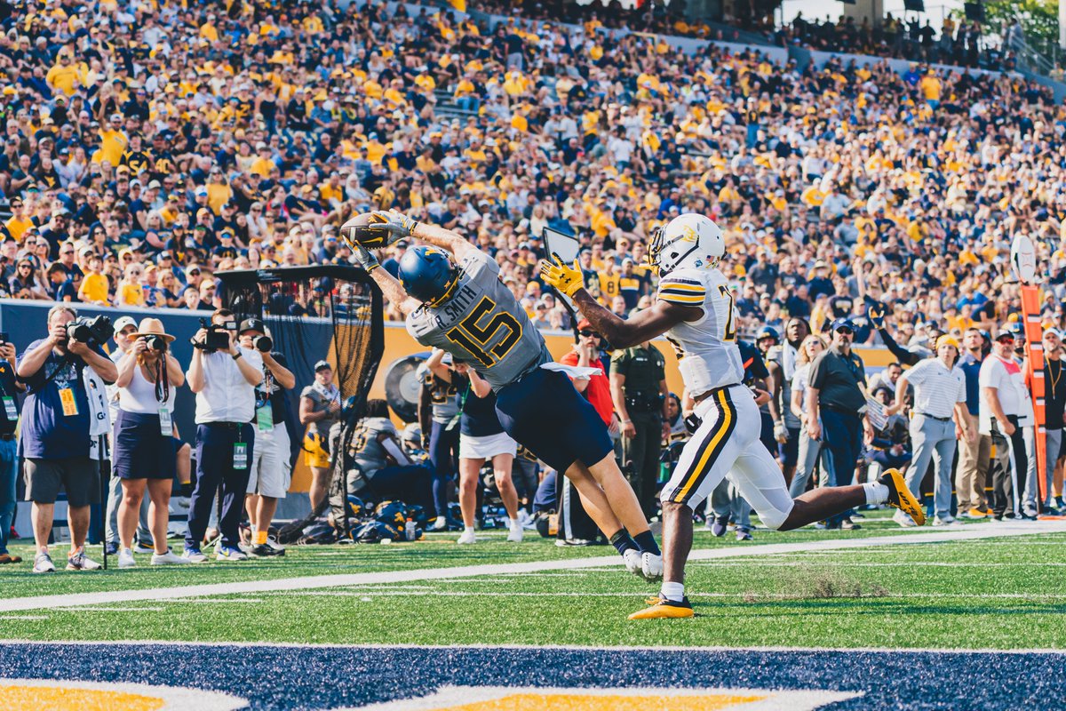 A beauty from all angles 😍

#TOWSvsWVU