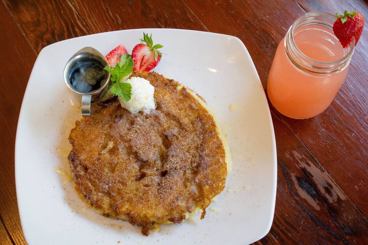 ParkhouseSD's tweet photo. A perfect photo of our Churro Pancake https://t.co/hp96rM0NQU