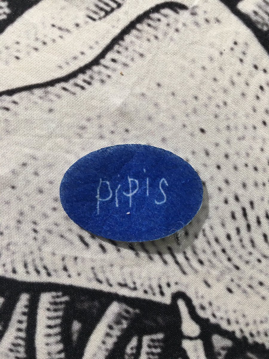 buzzingRoyalty's tweet photo. spamton plush has a pipis in him #deltarune #undertale https://t.co/XF9JSQdefK