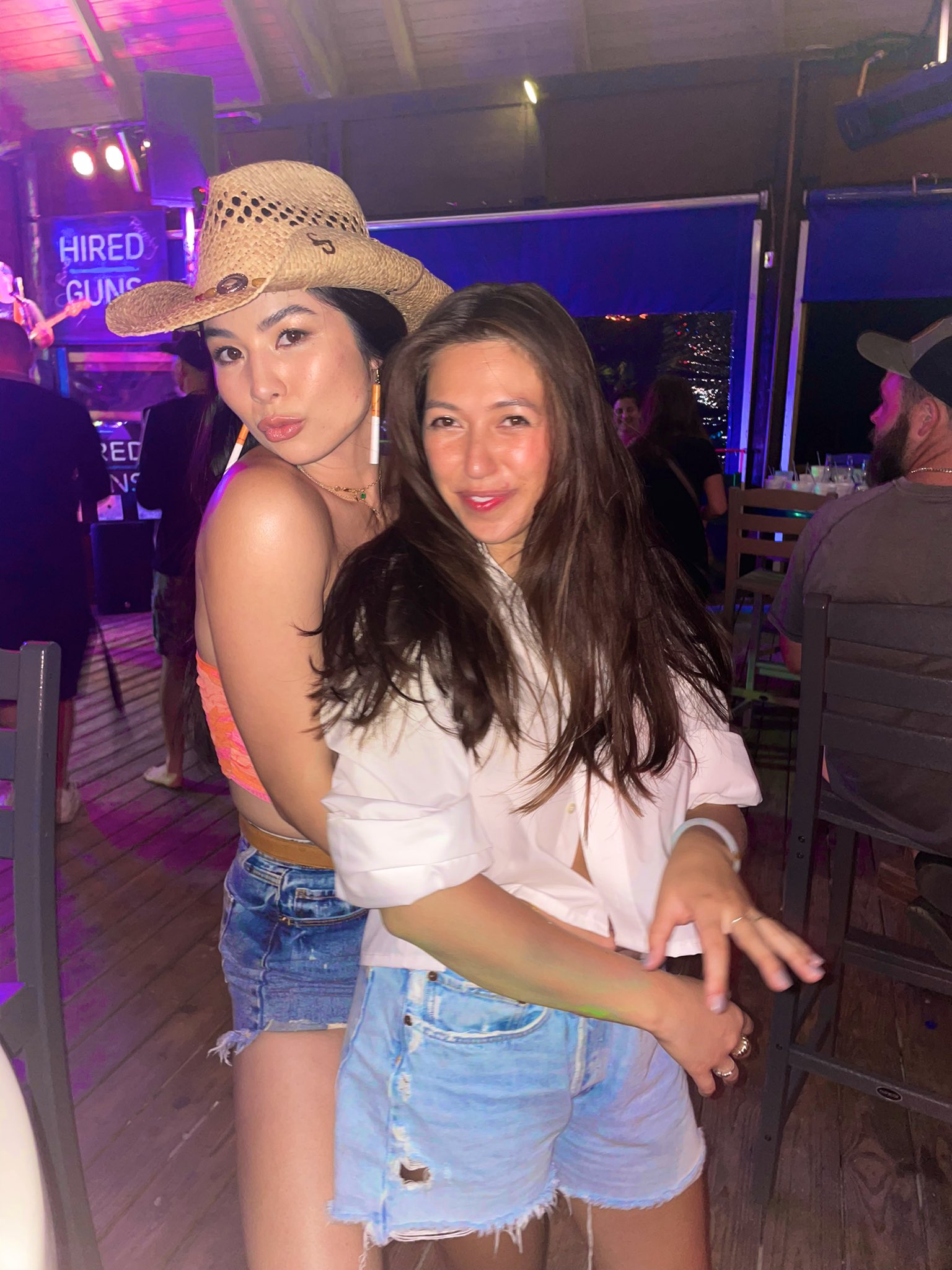 Caroline (@carolinekwan) / Twitter