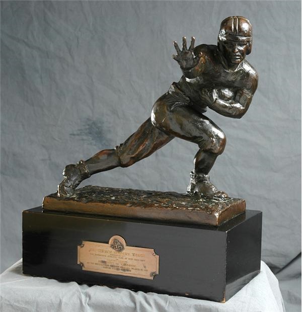 TonyLiebert's tweet photo. Mo Ibrahim came into today:

- 6th in the NCAA in rushing YPG (131)
- T2 in rushing TDs (4)

Should realistically be in the Heisman converstion after that first quarter. https://t.co/ks4QwdpMoE