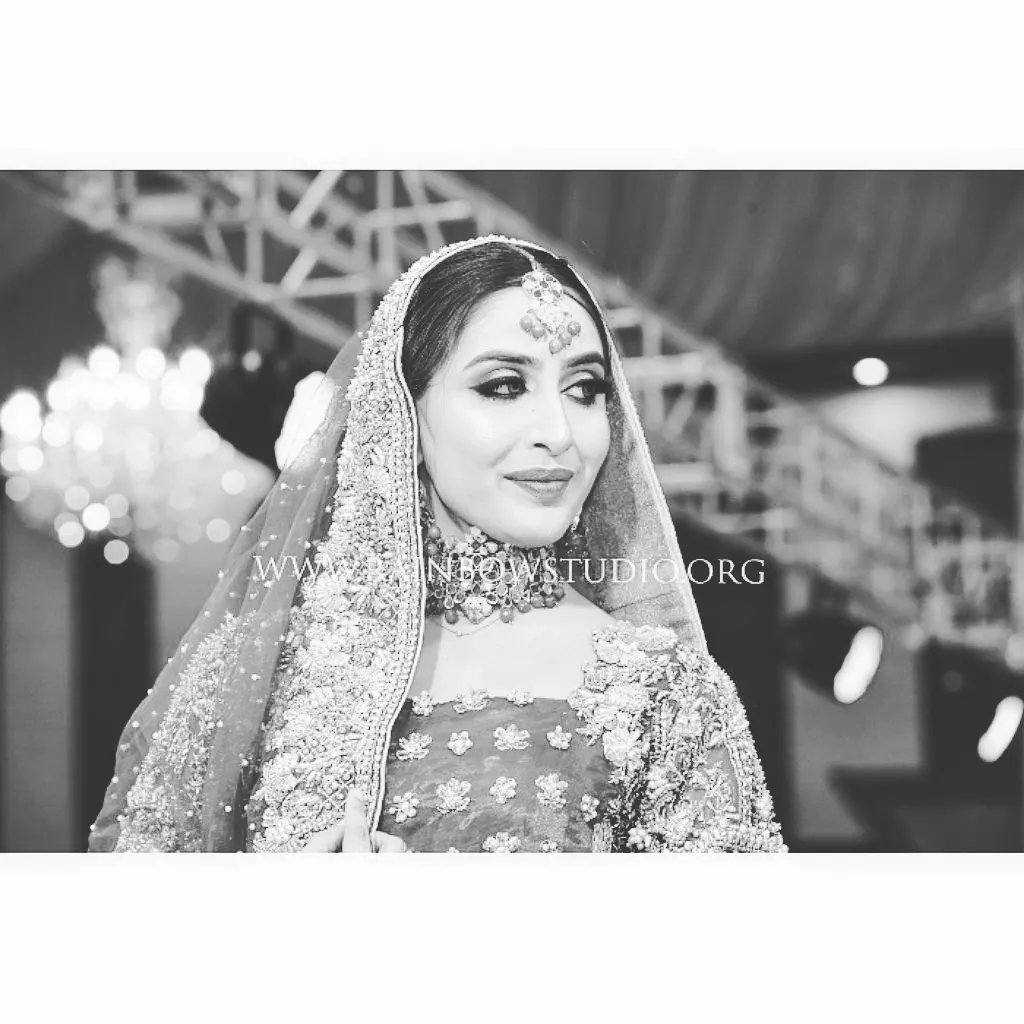 rainbowstudiopk's tweet photo. KP Fashion &amp; Culture Show
EXPO 2022
#red #golden #makeup #girlpower #picoftheday #weddingdress #jewellery #fashion #show #fashionblogger #kpk #kp #peshawar #photographyeveryday #nightphotography #bridal #bridalmakeup #hairstyles #artist #model #pakistan #redcarpet #ramp https://t.co/QQfE3zPdm8