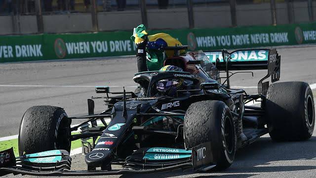 🚨GP CANCELADO🚨

Após apenas quatro corridas e fracasso de público, o GP da França foi cancelado pela FIA.

Abaixo, uma imagem do GP de São Paulo da temporada de 2021, que terá nova edição em novembro