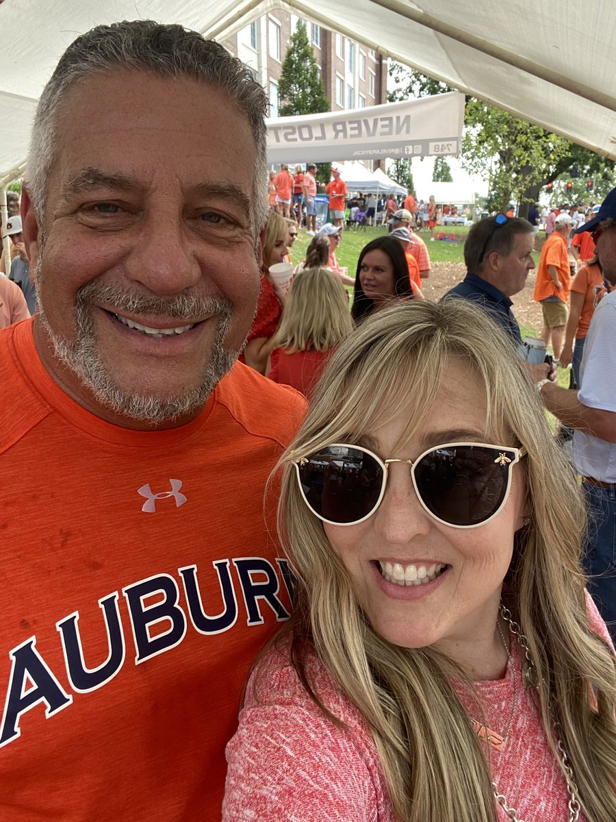 sonyahodge's tweet image. #wareagle @coachbrucepearl