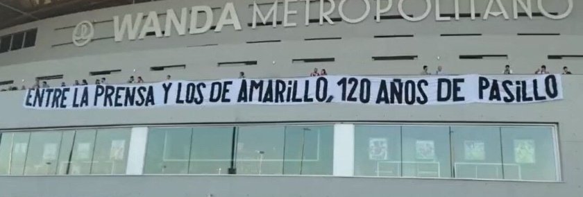 diogenescrew's tweet photo. Han preparado su show, que si el baile, luego el comunicado y ahora un toque de racismo. Mañana el guión para periodistas y los de amarillo está más que cerrado. Un dictado perfecto sin posibilidad de error. Historia de un derbi. 121 años. https://t.co/HqLl4GoVIo