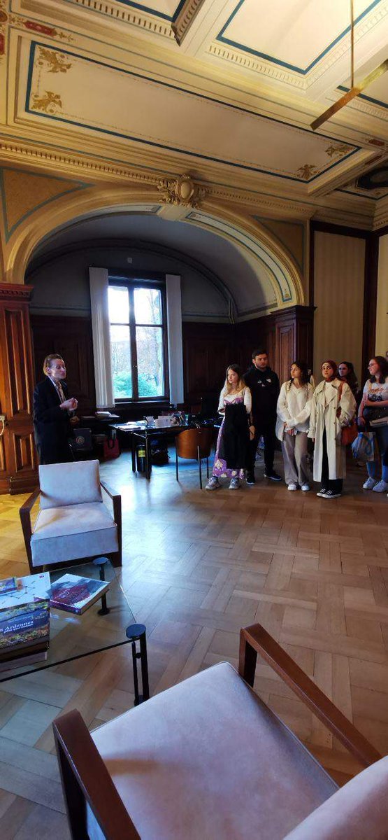RenaudWeisse's tweet photo. Découverte du patrimoine de la #Neustadt, récital surprise avec #CelineMellon &amp; #MarcelLoeffler et temps convivial pr 60 jeunes usagers du @pass_Culture accueillis pr 1 visite-privilège du palais du Rhin organisée par la #DRAC @Prefet67 à l’occasion des @JEP. Objectif 💯% #EAC 🤩 https://t.co/YkZJ9M18Ph