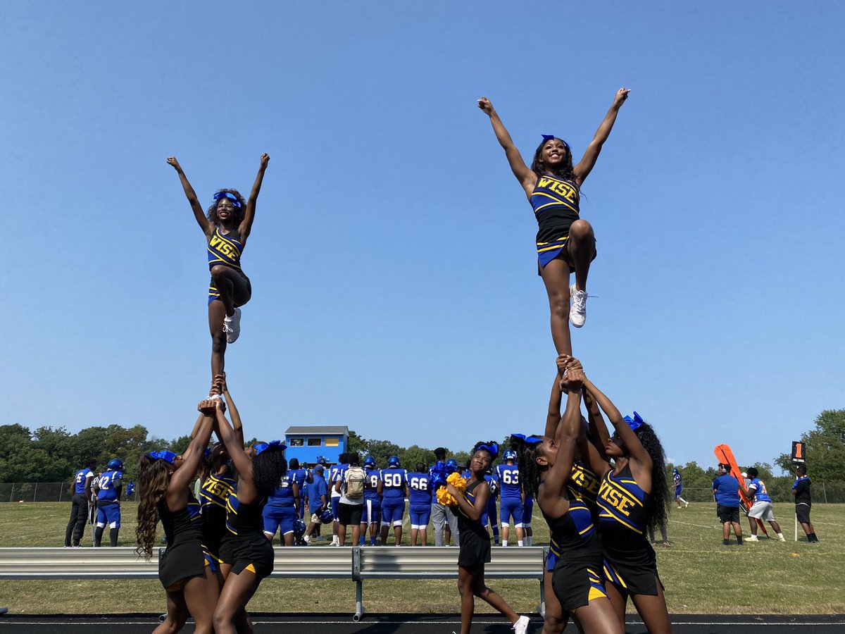 Wise_Cheer's tweet photo. Another Puma Victory 💙💛 https://t.co/mz81r2i505