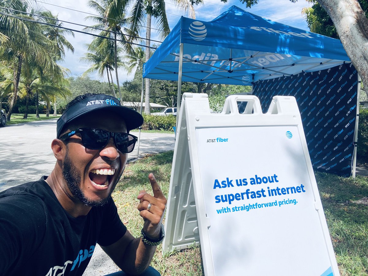 Moises Rivero (@fiberleadmiami) on Twitter photo Biscayne COR showing some love and spreading the Fiber among Miami Shores 🔥🔥🔥 <a href="/eniggemann/">Enrique Niggemann</a> <a href="/mrsuarez13/">mrHsuarez</a> <a href="/EmmanuelFranque/">Emmanuel Franque</a> <a href="/_msMelanieM/">Melanie Martin</a> Biscayne COR showing some love and spreading the Fiber among Miami Shores 🔥🔥🔥 <a href="/eniggemann/">Enrique Niggemann</a> <a href="/mrsuarez13/">mrHsuarez</a> <a href="/EmmanuelFranque/">Emmanuel Franque</a> <a href="/_msMelanieM/">Melanie Martin</a>