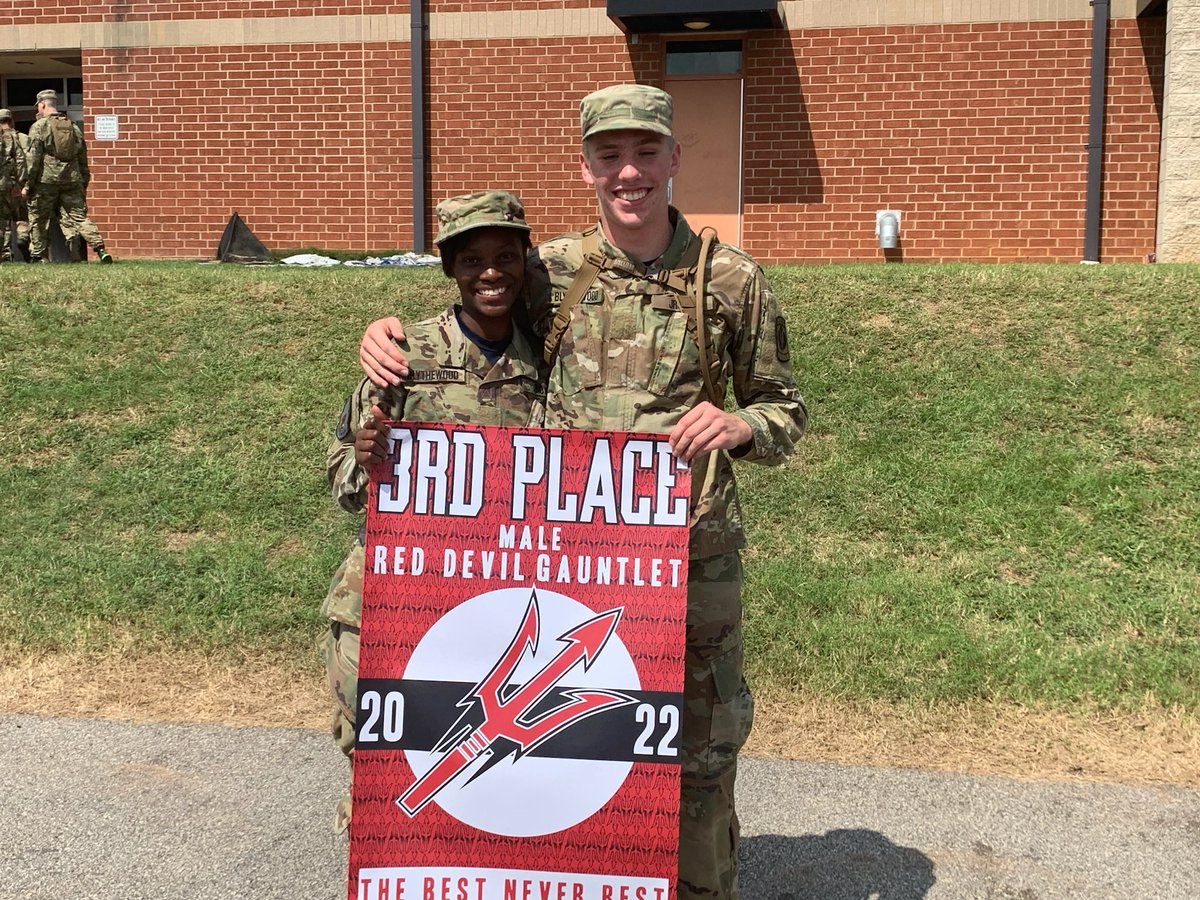 Our Bengal Battalion’s Raider Team made 3rd place in the Raider team meet today at Liberty High. Way to go guys!!! 👏👏👏