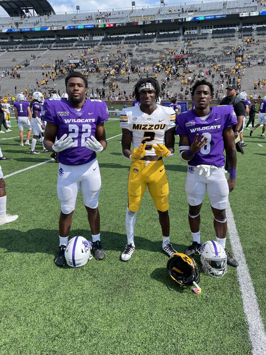 Them Duncanville boys  💙❤️<a href="/JADARIUST8/">jd</a> <a href="/malachimedlock5/">Malachi Medlock</a> <a href="/Duncanville_Fb/">Duncanville High School Football 🏈</a>