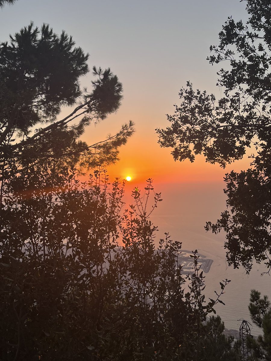 ptfng's tweet photo. Beautiful sunset from Harissa Our Lady Of Lebanon 🇱🇧❤️🙏🏻 @KristiB68198164 @united #Lebanese #LadyOfLebanon #Harrisa https://t.co/lWQYCm3UBn