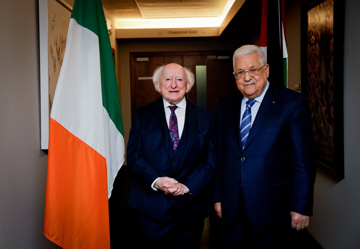President Higgins this evening met with the President of the State of Palestine, Mahmoud Abbas