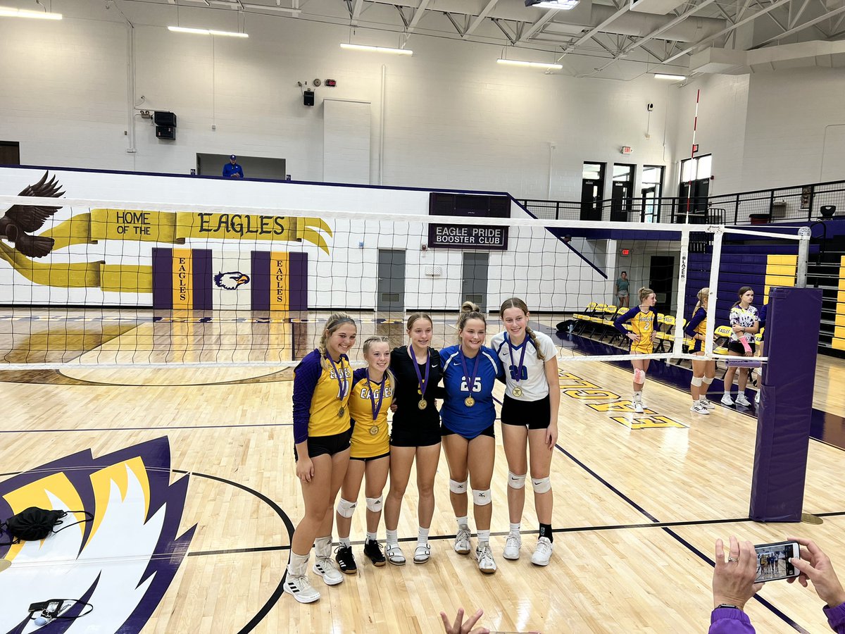 <a href="/chseaglesvball/">Columbia Volleyball</a> all tourney team Maura Kohlenberger and Ella Horner. <a href="/chseagles4/">Columbia High School</a>